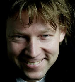 Bidragsyter Sverre Henmo