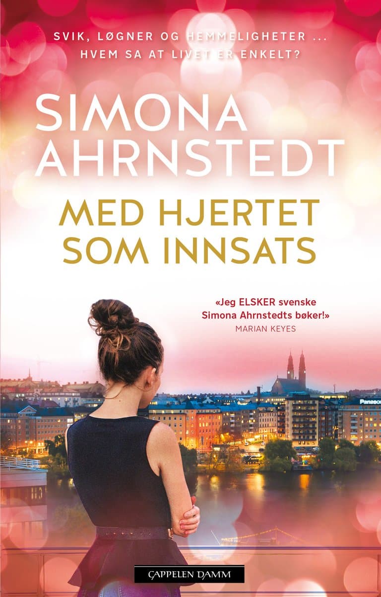 Omslag Med hjertet som innsats av Simona Ahrnstedt (Ebok)