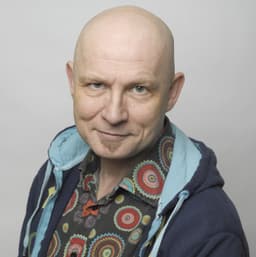 Bidragsyter Jon Ewo
