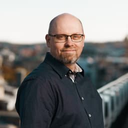 Bidragsyter Ronny Faret