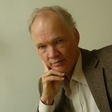 Portrettbilde av Tor Bomann-Larsen
